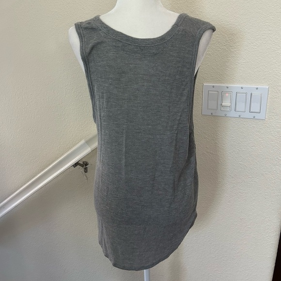 Free People We The Free Tank Top Womens Large White Sleeveless Oversized Stretch - Picture 3 of 9